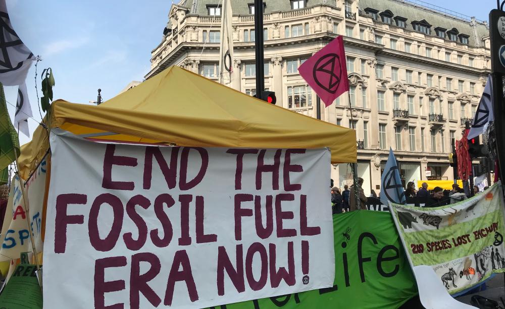 UN Climate Chief Urges Clean Energy Shift Amid Global Fuel Crisis